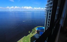 Tropical Executive Flat 1307 With View